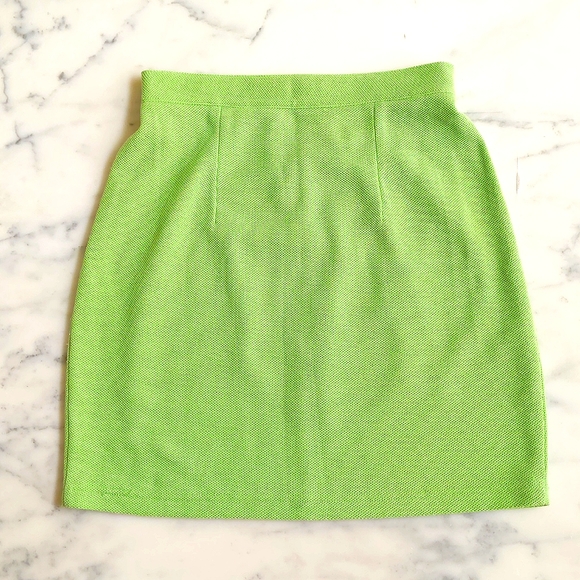 NWT. Express Cotton blended lightweight Pull On Skirt. - Picture 3 of 5